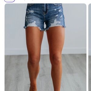 Risen denim shorts size medium